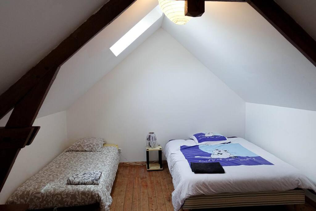 Gite Au Coeur D'Une Residence D'Artiste Saint-Aubin-de-Bonneval 외부 사진