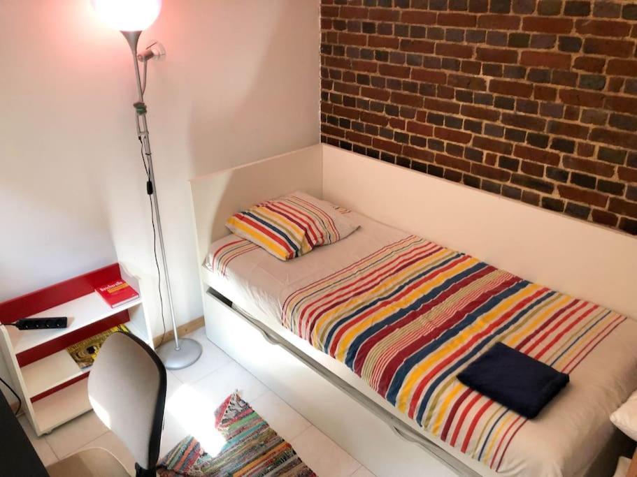 Gite Au Coeur D'Une Residence D'Artiste Saint-Aubin-de-Bonneval 외부 사진