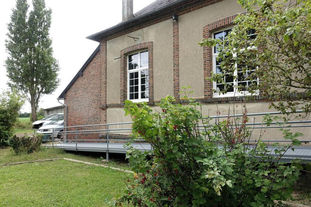 Gite Au Coeur D'Une Residence D'Artiste Saint-Aubin-de-Bonneval 외부 사진