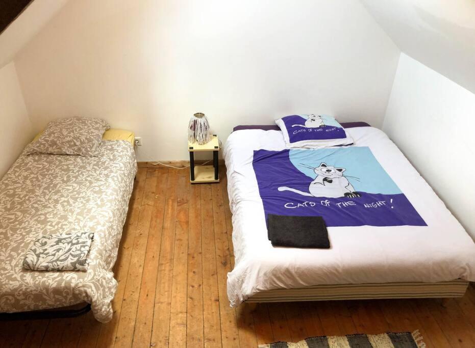 Gite Au Coeur D'Une Residence D'Artiste Saint-Aubin-de-Bonneval 외부 사진
